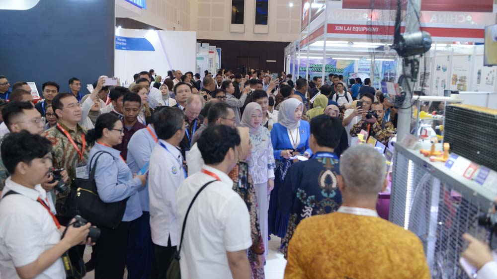 Professional exhibition and trade show